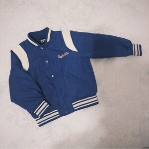 Zara Kids Blue and White Puffer Jacket 6-7 Yrs